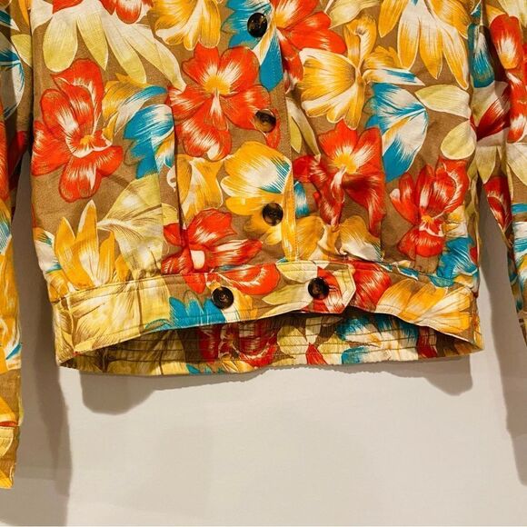 Liz Wear Petite Vtg Colorful Floral Print V-neck Buttoned Crop Jacket Size Small - Picture 2 of 7